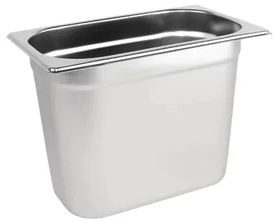 1/4 One Fourth Size Stainless Steel Gastronorm Container 200mm.Product Ref:00782.IN STOCK