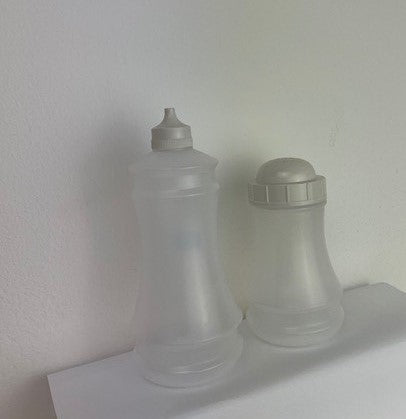 Salt & Vinegar Shakers.Product ref:00237.